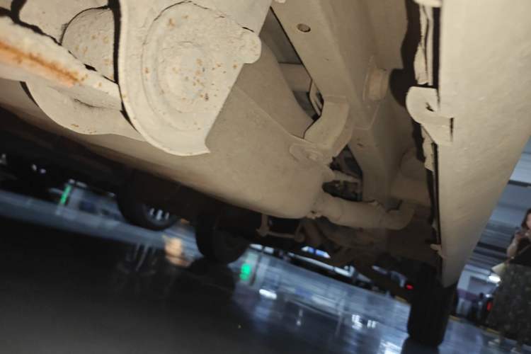Used Wuling Zhiguang 2013 1.0L Practical Version Chassis Rear Right