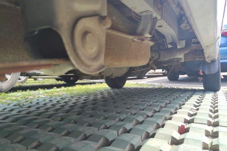 Used Wuling Zhiguang 2013 1.0L Practical Version Chassis Rear Right