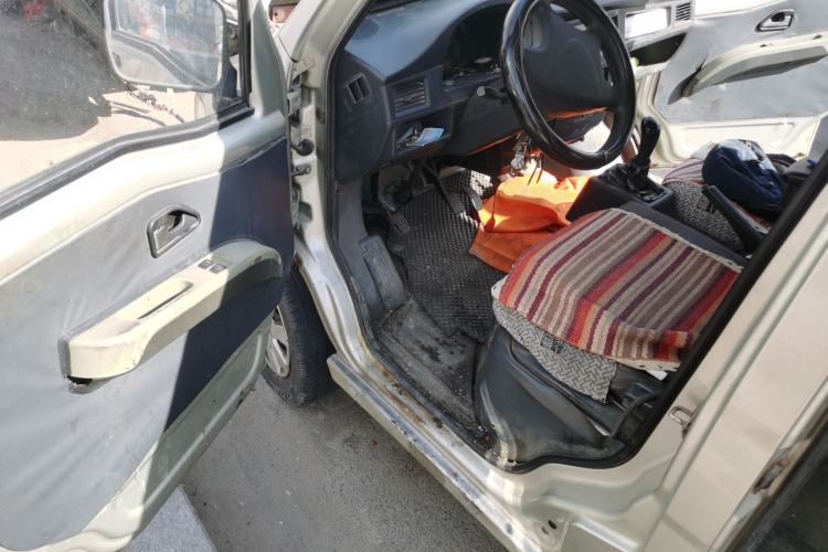 Used Wuling Zhiguang 2013 1.0L Practical Version Driver Seat