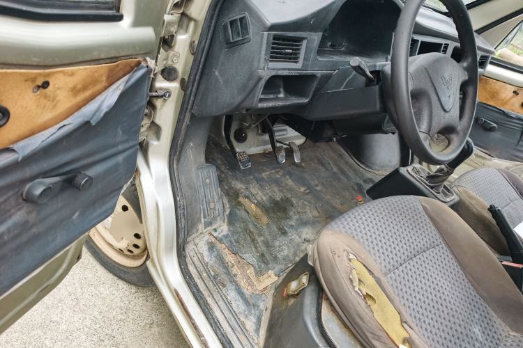 Used Wuling Zhiguang 2013 1.0L Practical Version Driver Seat
