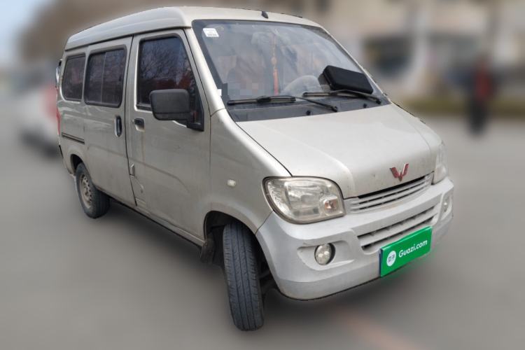 Used Wuling Zhiguang 2013 1.0L Practical Version Front Right 45 Deg