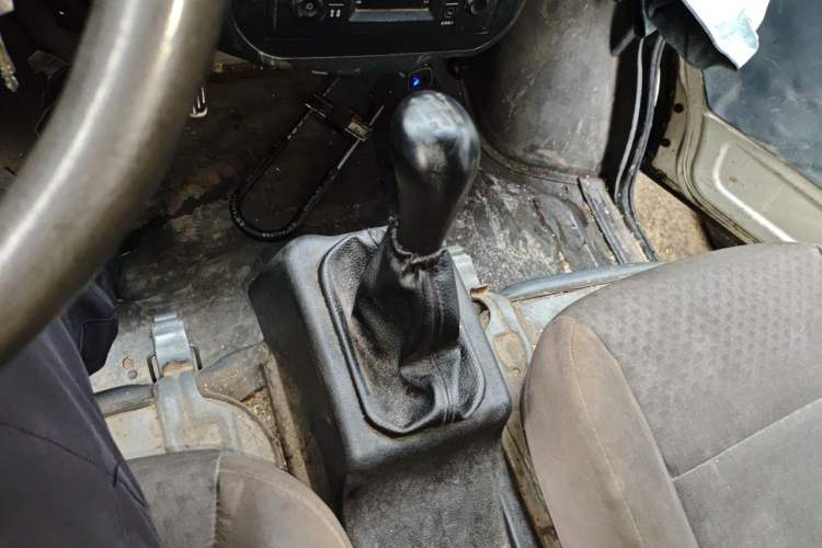 Used Wuling Zhiguang 2013 1.0L Practical Version Gear Lever