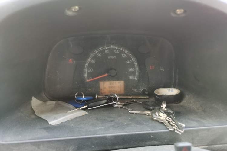 Used Wuling Zhiguang 2013 1.0L Practical Version Instrument Cluster
