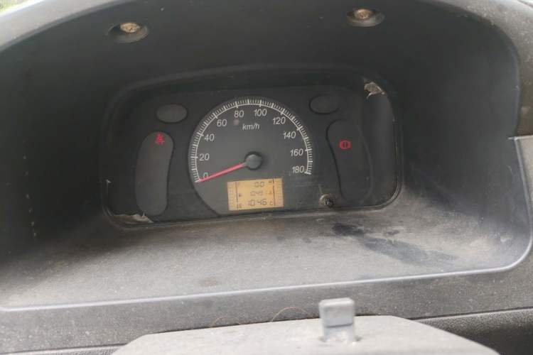 Used Wuling Zhiguang 2013 1.0L Base Version Instrument Cluster