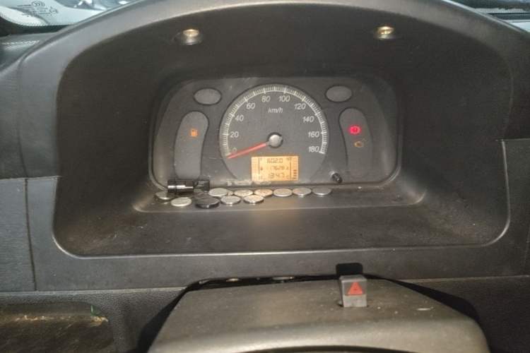 Used Wuling Zhiguang 2013 1.0L Practical Version Instrument Cluster