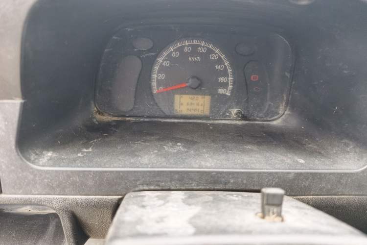 Used Wuling Zhiguang 2013 1.0L Practical Version Instrument Cluster