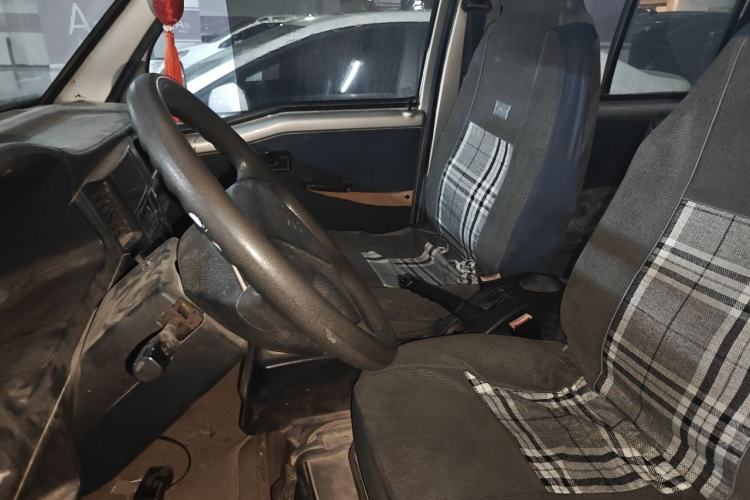 Used Wuling Zhiguang 2013 1.0L Practical Version Left Front Seat