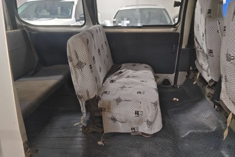Used Wuling Zhiguang 2013 1.0L Practical Version Left Rear Seat