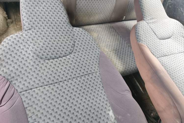 Used Wuling Zhiguang 2013 1.0L Practical Version Left Rear Seat