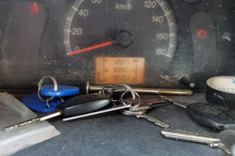 Used Wuling Zhiguang 2013 1.0L Practical Version Odometer Close Up