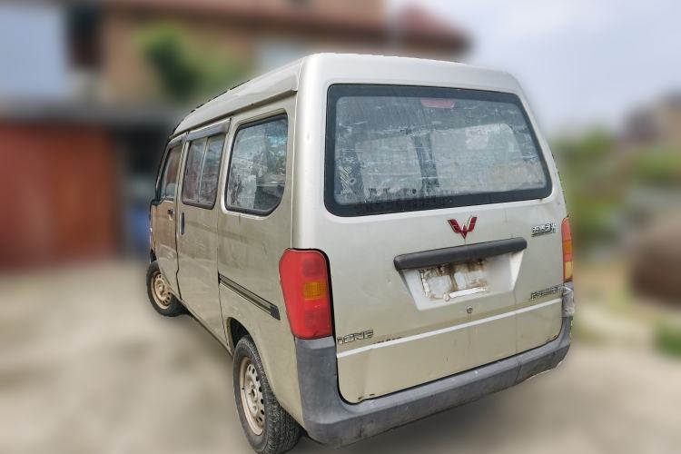 Used Wuling Zhiguang 2013 1.0L Practical Version Rear Left 45 Deg