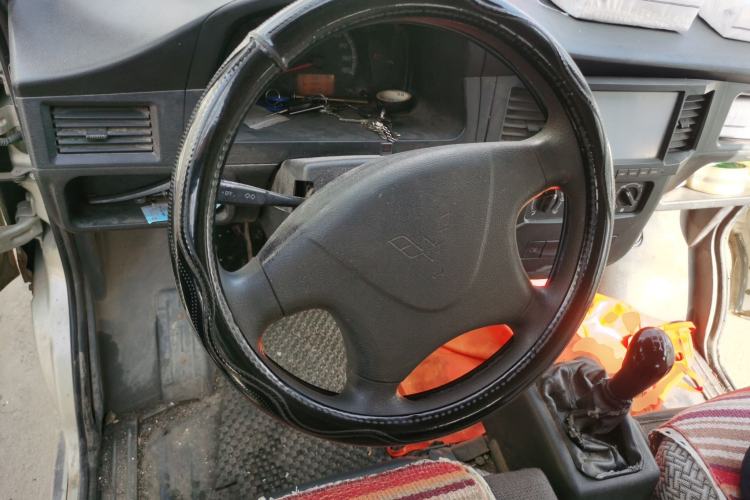 Used Wuling Zhiguang 2013 1.0L Practical Version Steering Wheel