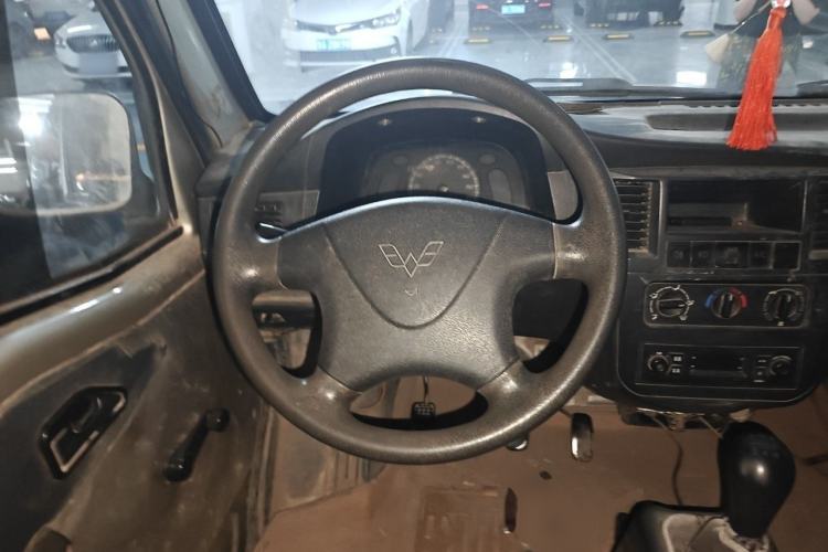 Used Wuling Zhiguang 2013 1.0L Practical Version Steering Wheel