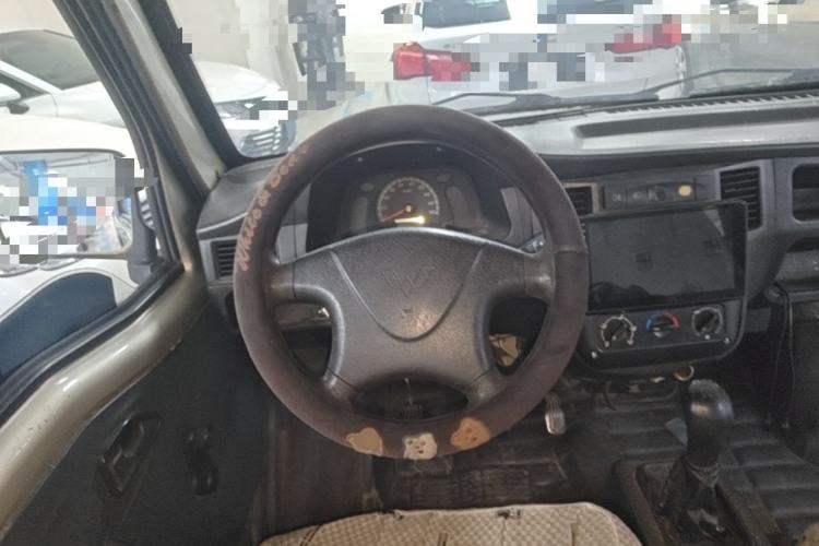Used Wuling Zhiguang 2013 1.0L Practical Version Steering Wheel