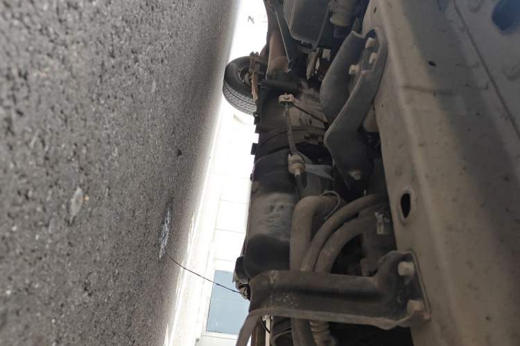Used Wuling Zhiguang 2013 1.0L Base Version Chassis Front Right