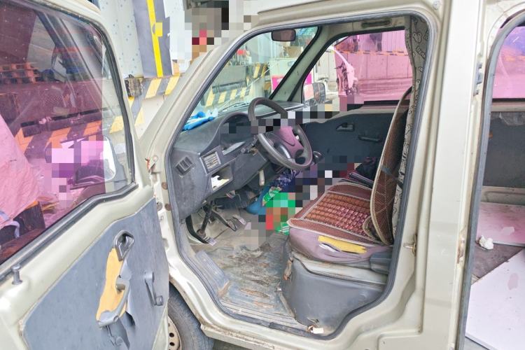 Used Wuling Zhiguang 2013 1.0L Practical Version Driver Seat