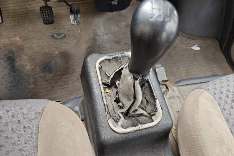 Used Wuling Zhiguang 2013 1.0L Base Version Gear Lever