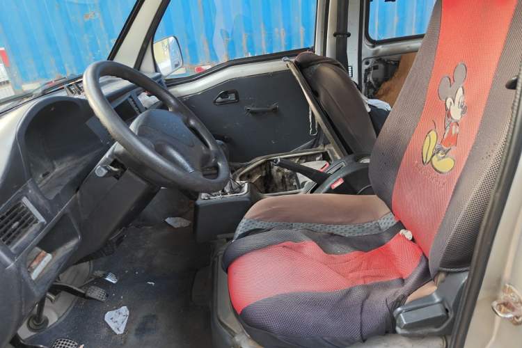 Used Wuling Zhiguang 2013 1.0L Practical Version Left Front Seat