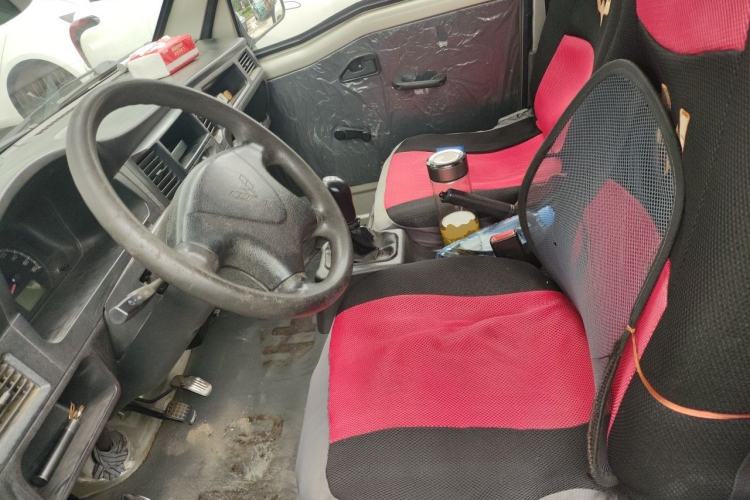 Used Wuling Zhiguang 2013 1.0L Practical Version Left Front Seat