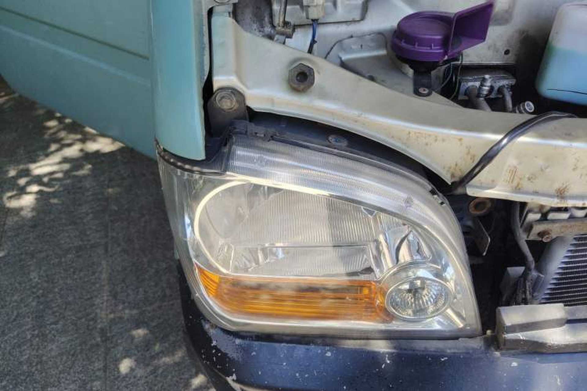 Used Wuling Zhiguang 2013 1.0L Practical Version Right Front Headlight