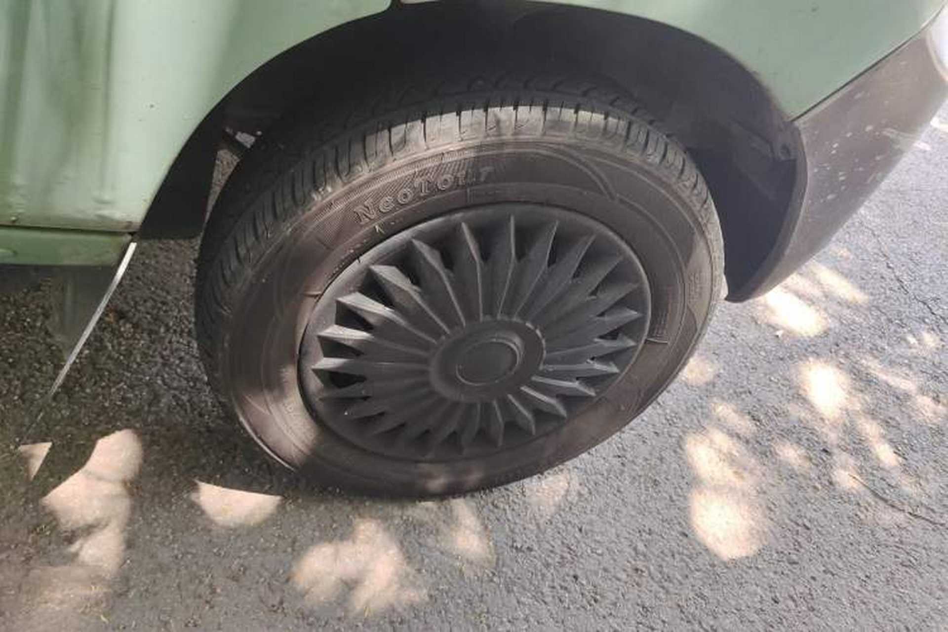Used Wuling Zhiguang 2013 1.0L Practical Version Right Front Wheel Hub