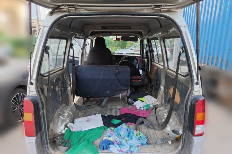 Used Wuling Zhiguang 2013 1.0L Practical Version Trunk