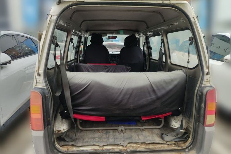 Used Wuling Zhiguang 2013 1.0L Practical Version Trunk