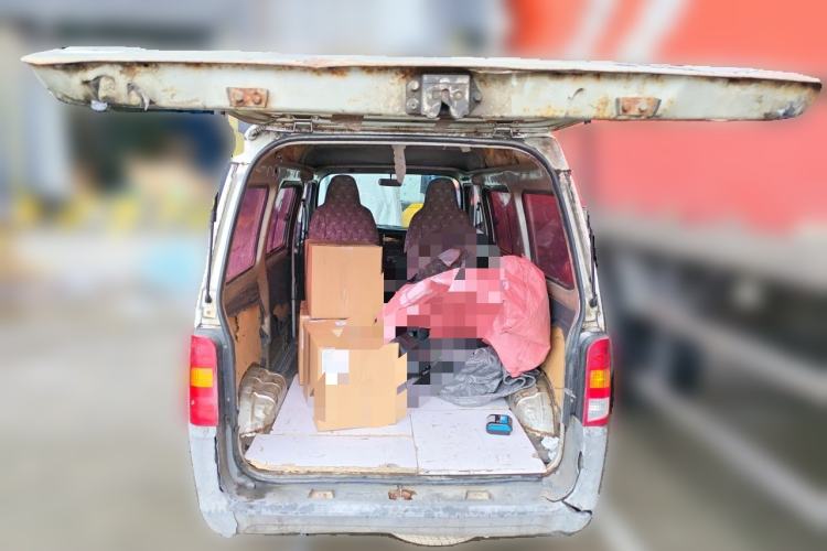 Used Wuling Zhiguang 2013 1.0L Practical Version Trunk