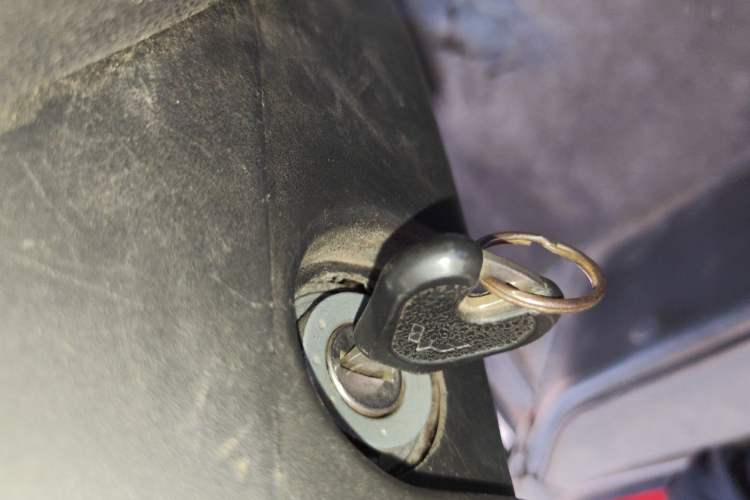 Used Wuling Zhiguang 2013 1.0L Practical Version Vehicle Key