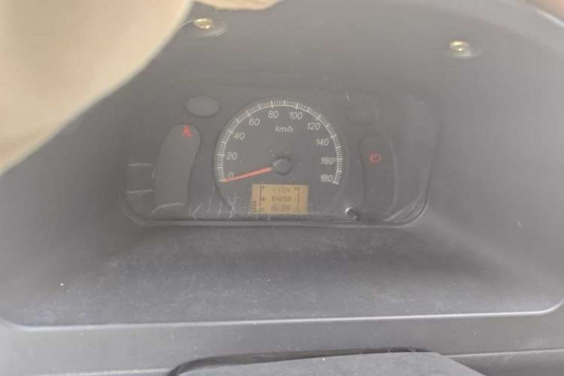 Used Wuling Zhiguang 2013 1.0L Practical Version Instrument Cluster