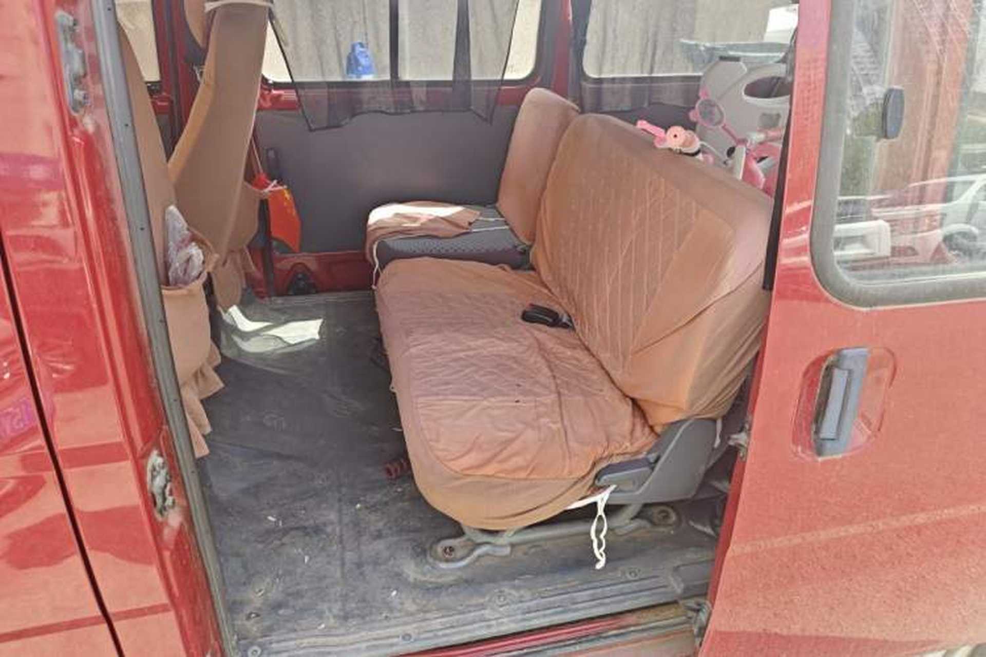 Used Wuling Zhiguang 2013 1.0L Practical Version Left Rear Seat