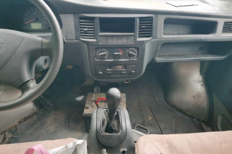 Used Wuling Zhiguang 2013 1.0L Practical Version Audio And AC Panel