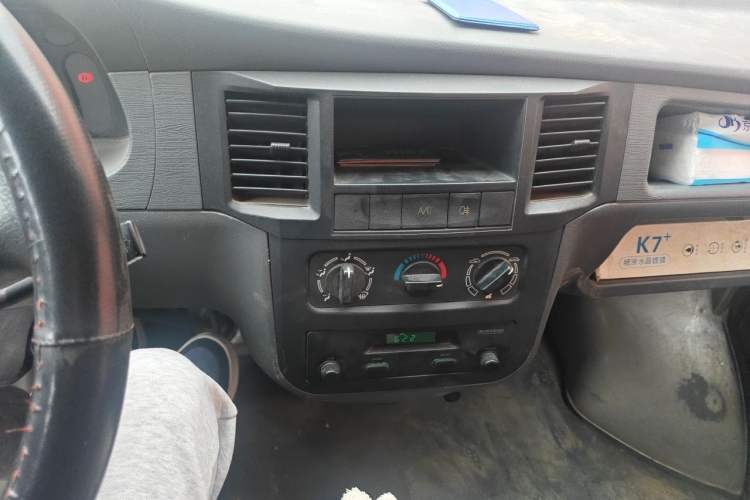 Used Wuling Zhiguang 2013 1.0L Practical Version Audio And AC Panel