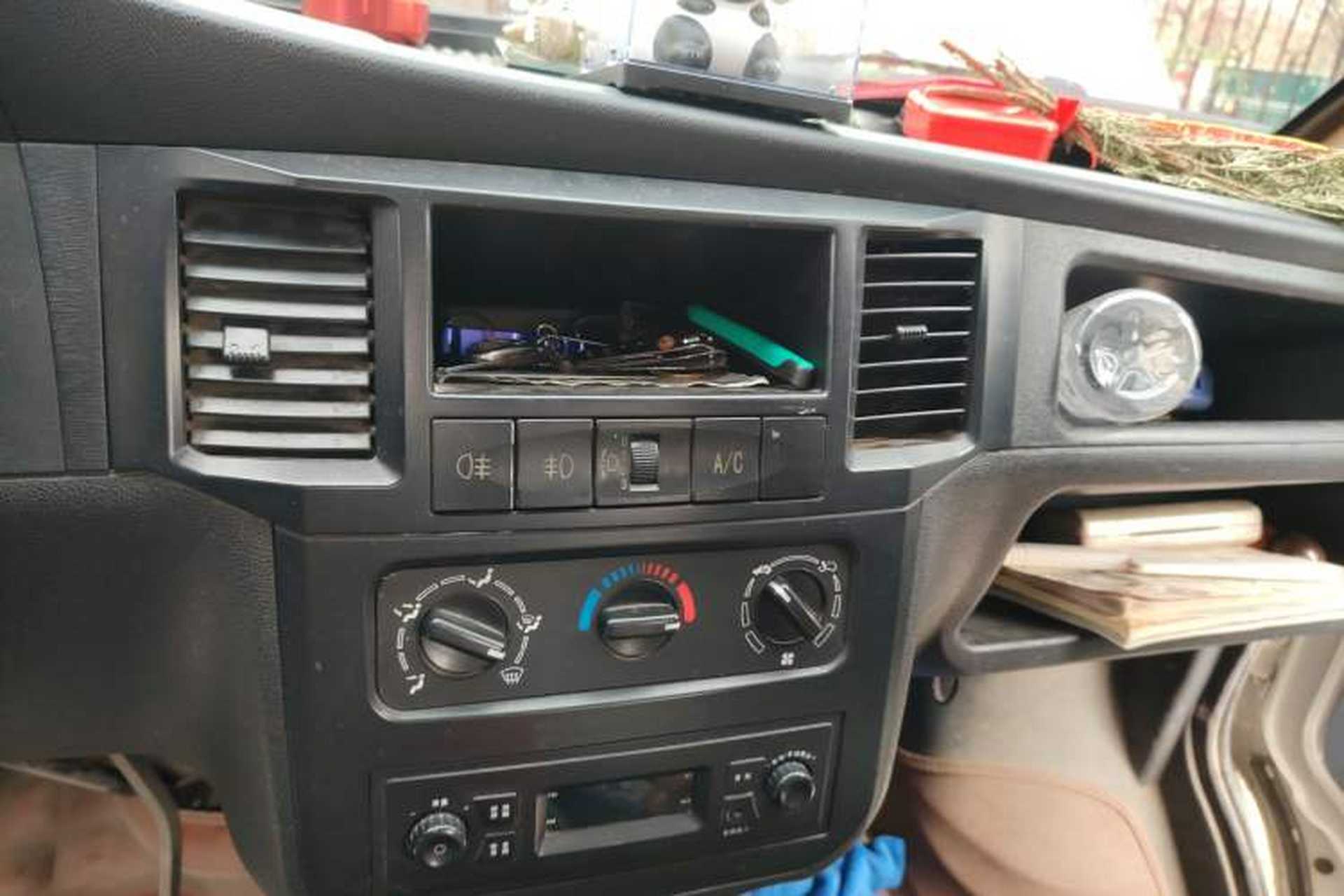 Used Wuling Zhiguang 2013 1.0L Base Version Audio And AC Panel