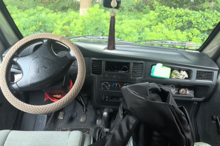 Used Wuling Zhiguang 2013 1.0L Base Version Center Console
