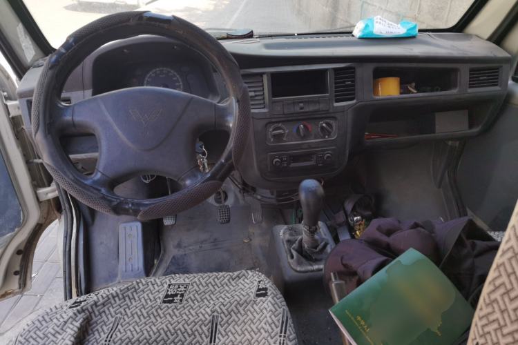 Used Wuling Zhiguang 2013 1.0L Base Version Center Console