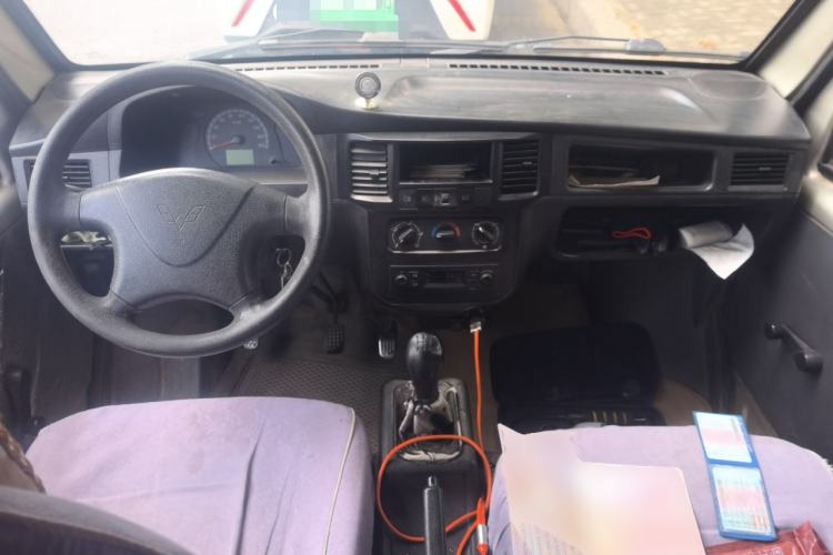 Used Wuling Zhiguang 2013 1.0L Base Version Center Console
