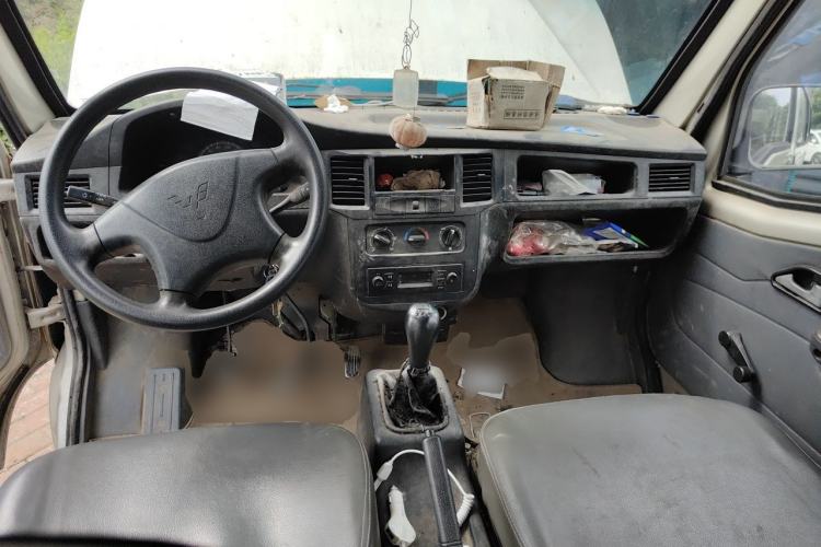 Used Wuling Zhiguang 2013 1.0L Base Version Center Console