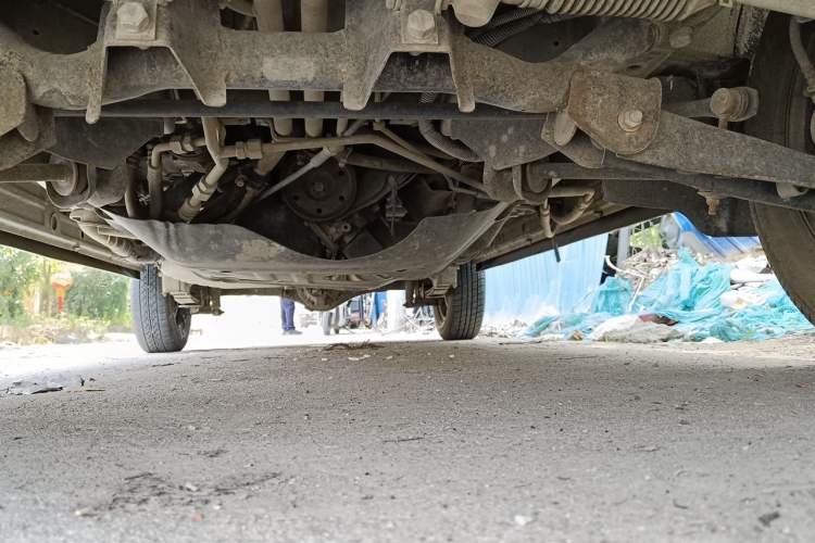 Used Wuling Zhiguang 2013 1.0L Practical Version Chassis Front