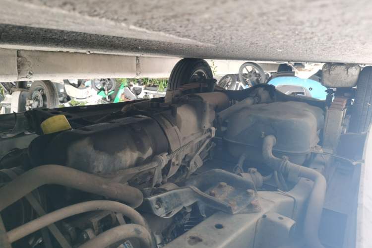 Used Wuling Zhiguang 2013 1.0L Practical Version Chassis Front