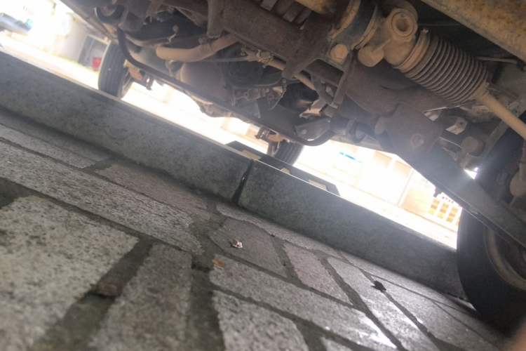 Used Wuling Zhiguang 2013 1.0L Base Version Chassis Front