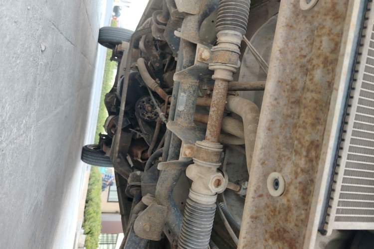 Used Wuling Zhiguang 2013 1.0L Practical Version Chassis Front
