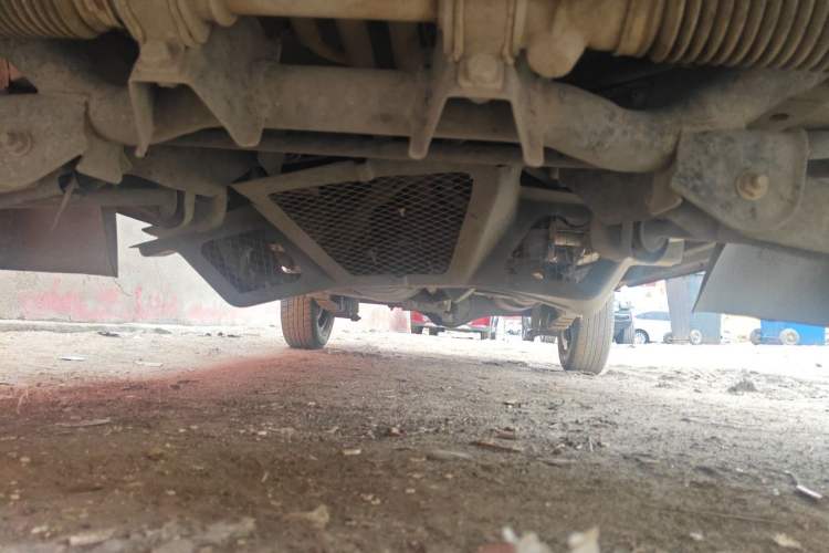 Used Wuling Zhiguang 2013 1.0L Practical Version Chassis Front