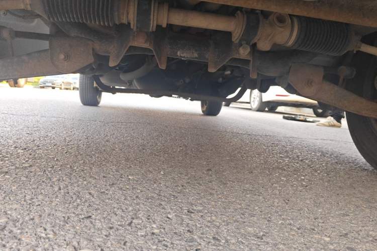 Used Wuling Zhiguang 2013 1.0L Practical Version Chassis Front