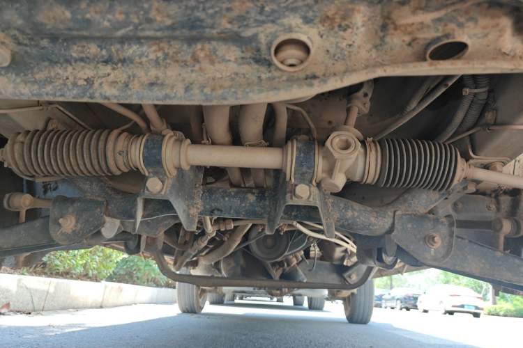 Used Wuling Zhiguang 2013 1.0L Practical Version Chassis Front