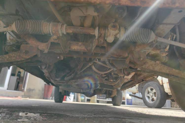 Used Wuling Zhiguang 2013 1.0L Practical Version Chassis Front