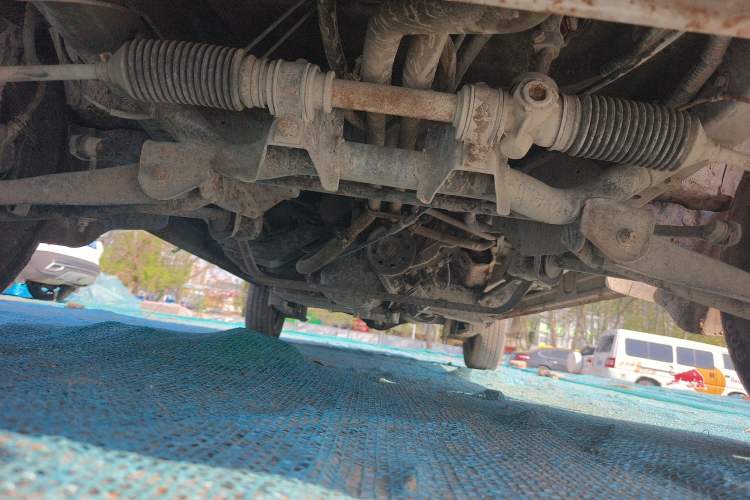 Used Wuling Zhiguang 2013 1.0L Practical Version Chassis Front