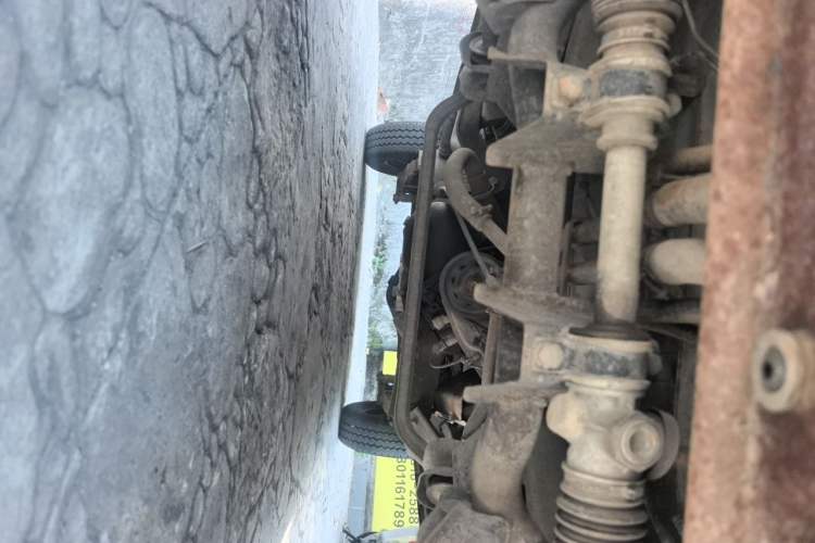 Used Wuling Zhiguang 2013 1.0L Practical Version Chassis Front