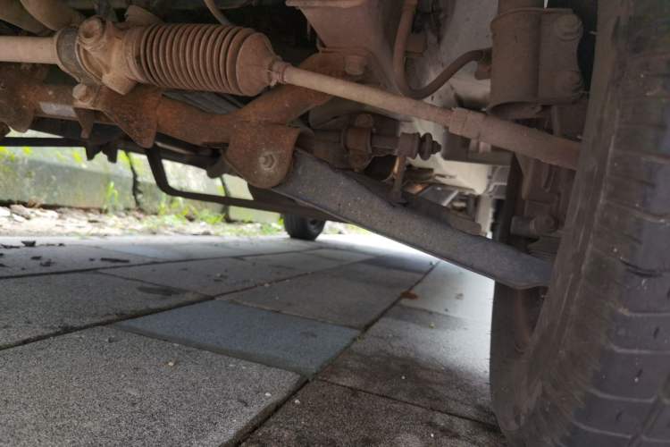 Used Wuling Zhiguang 2013 1.0L Practical Version Chassis Front Left
