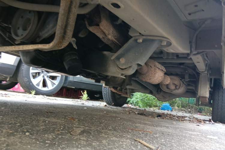 Used Wuling Zhiguang 2013 1.0L Base Version Chassis Front Left